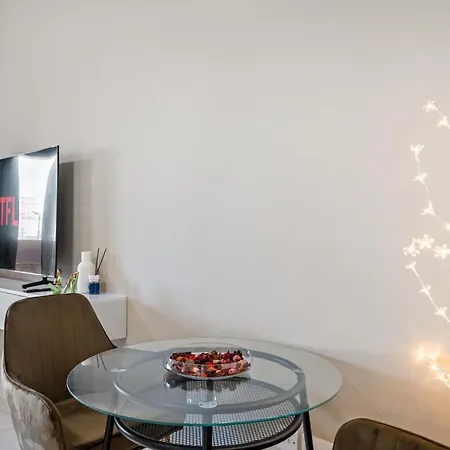 Newly Built Apt-Discovery Garden Dubai Exterior foto