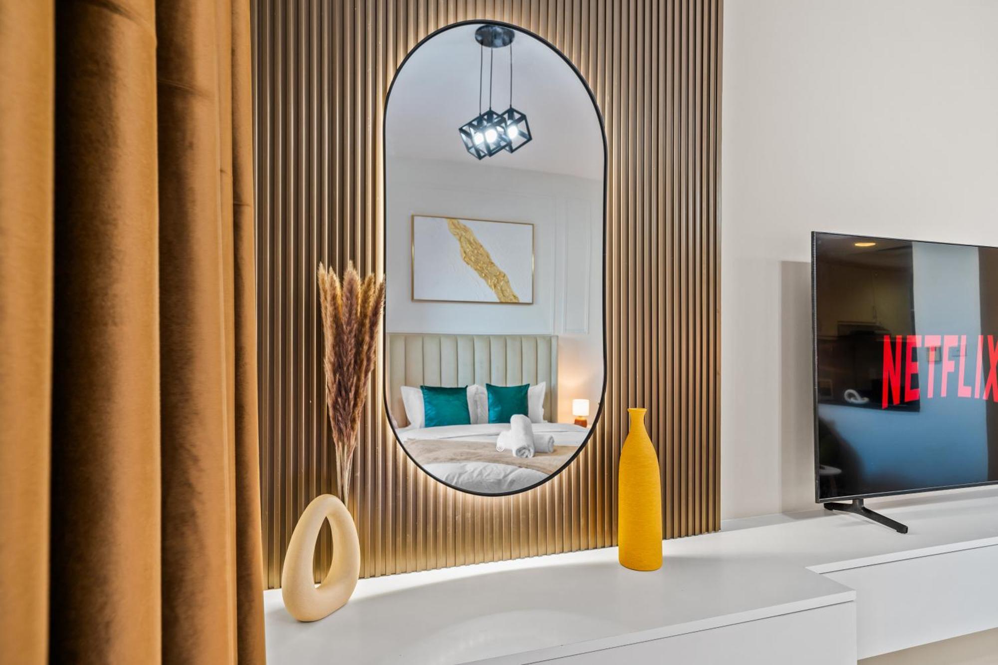 Newly Built Apt-discovery Garden Apartment Dubai